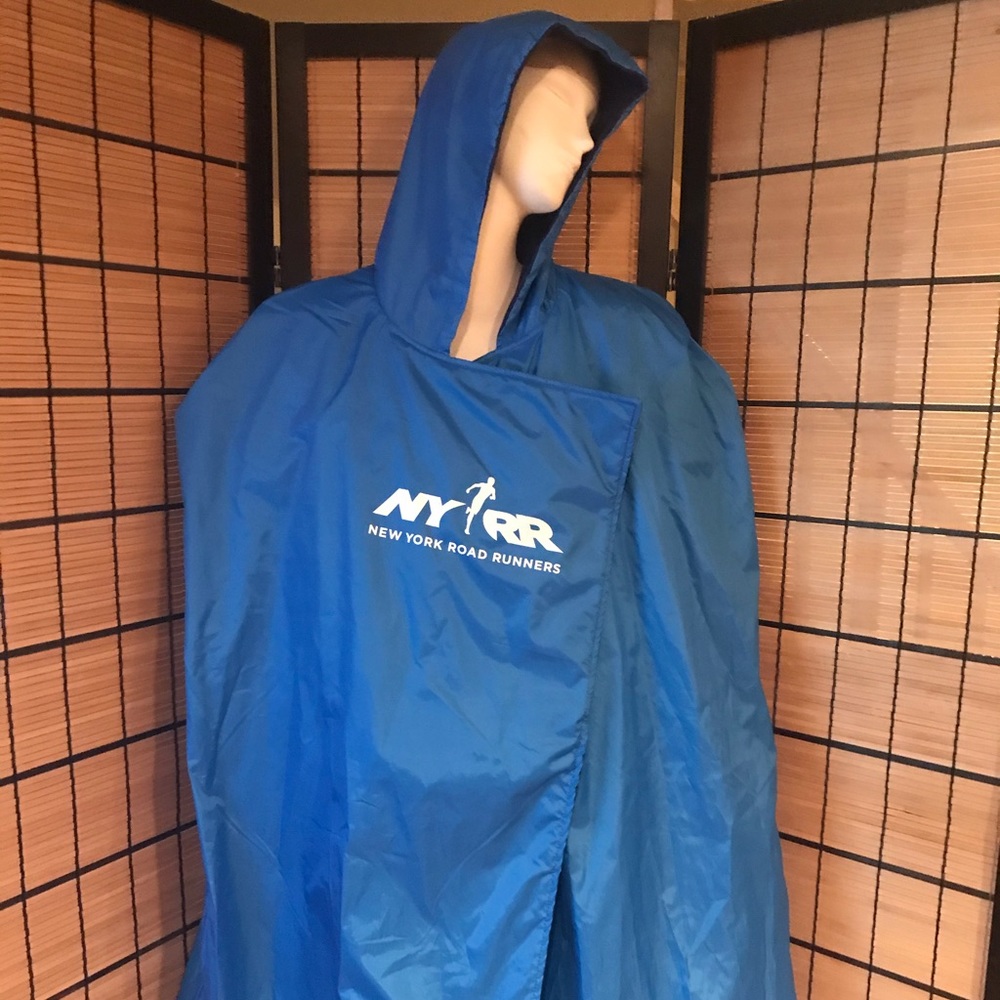 New York Road Runner Rain Poncho